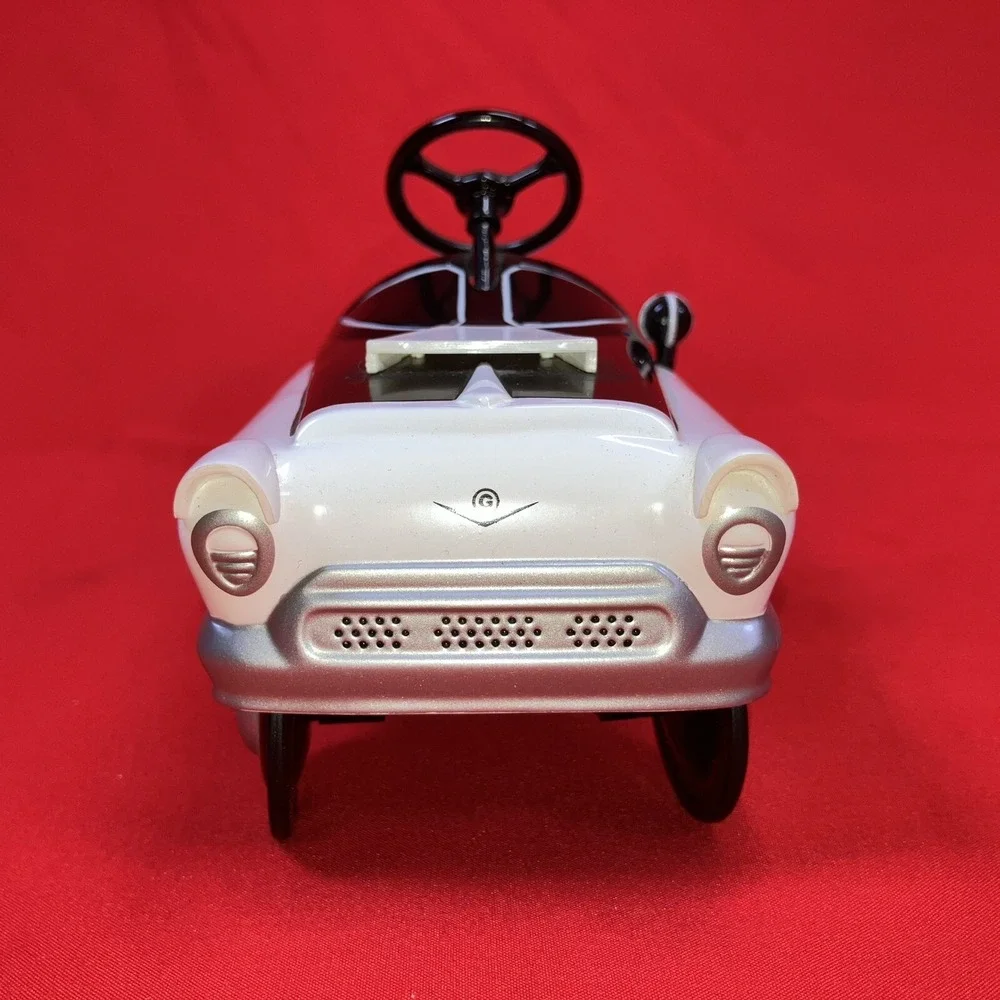 1994‎ Hallmark Garton Kiddie Car Classics / 1956 Dragnet / Police Pedal #22443 - Picture 8 of 16